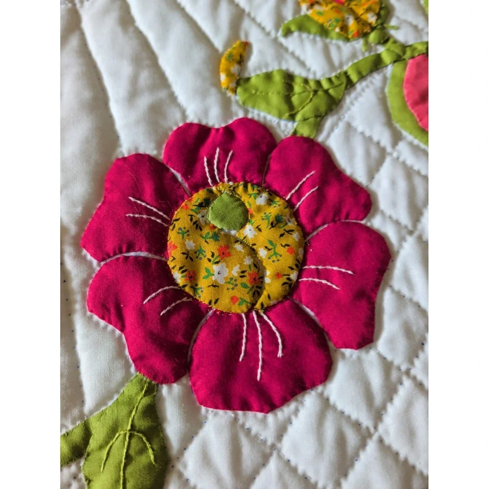 Vintage Hand-stitched Quilt 81*96